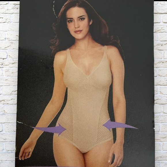 NWT BALI Minimizer Body Shaper Bodysuit Firm Control Size 42DDD - Picture 11 of 11